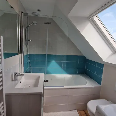 Small Premium Cottage, A Nugget By The Sea Plougasnou